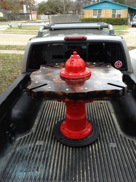 Turning A Fire Hydrant Into A Table 