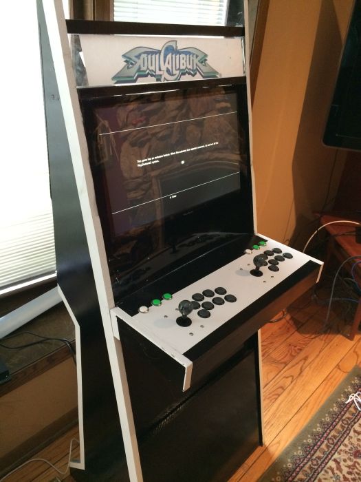 This Guy Built An Old School Arcade Machine From Scratch