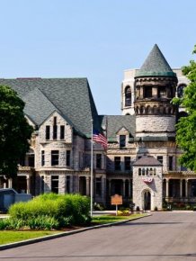 A Look Inside The Ohio State Reformatory