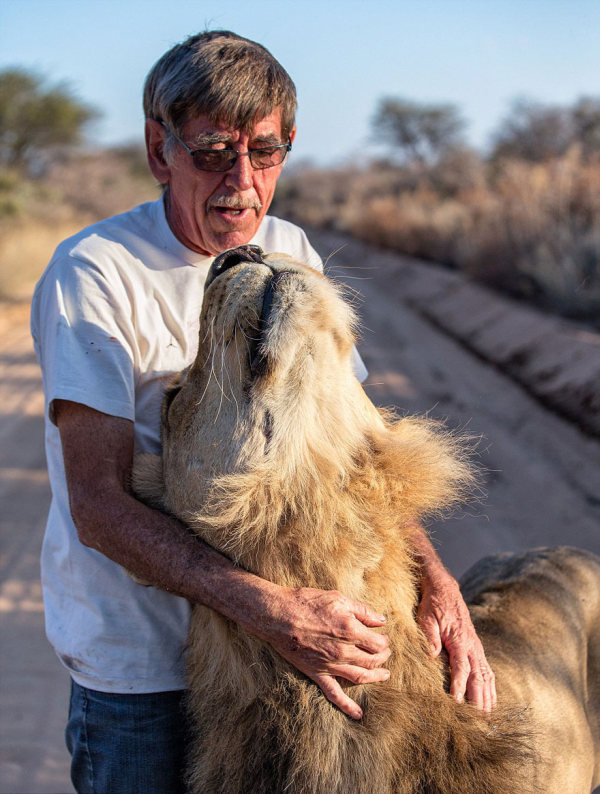 This Man And Lion Have Been Friends For 11 Years