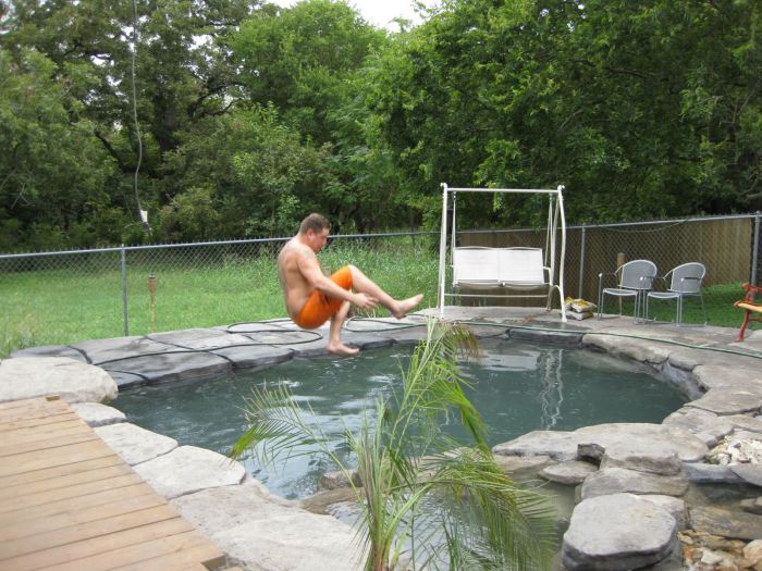 Man Turns Grief Into An Amazing Tropical Pool