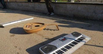 ISIS Police Give Musicians 90 Lashings For Playing A Keyboard