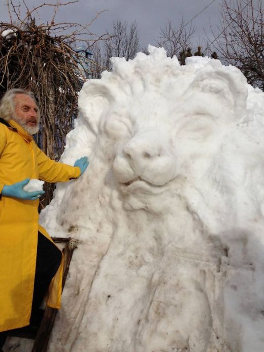 These People Have Mastered The Art Of Making Snow Sculptures