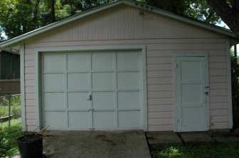 This Is Not An Ordinary Garage