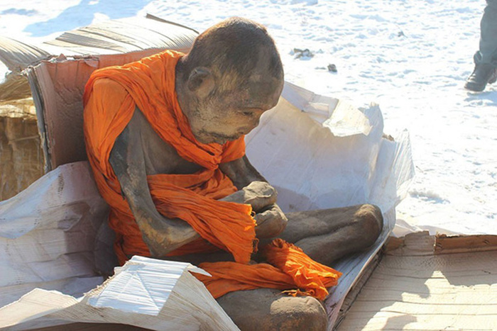 Scientists Find 200 Year Old Mummified Monk Still Meditating