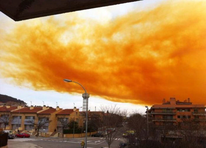 Chemical Plant Explosion Creates Toxic Orange Cloud