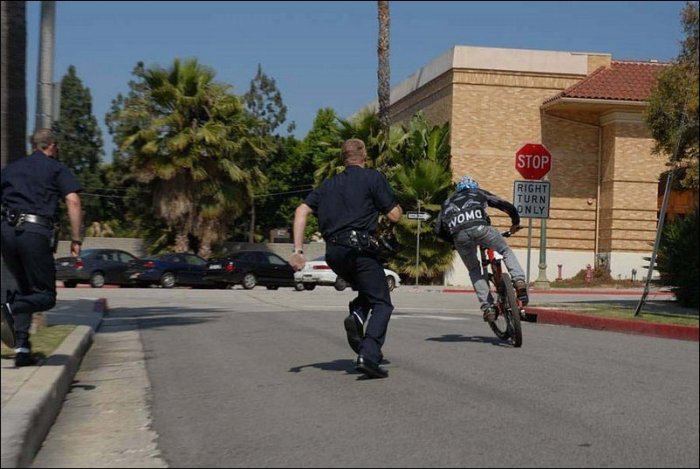 Bike vs Police