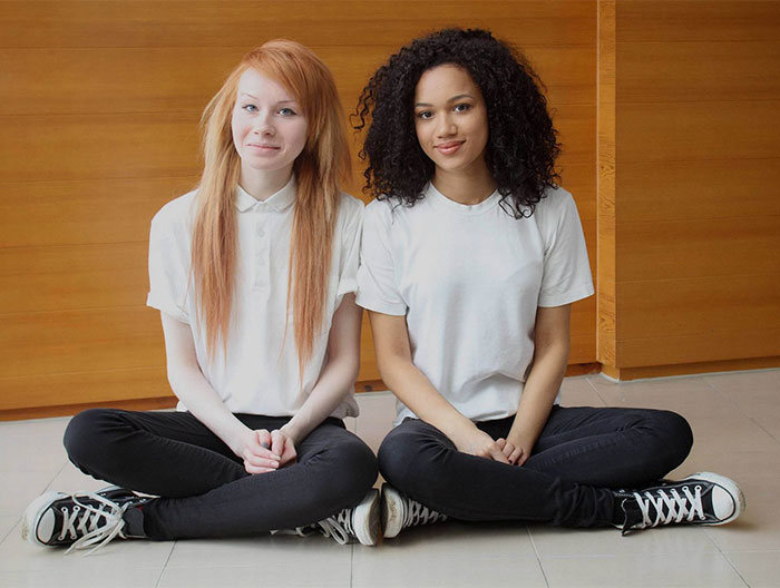 You Won't Believe These Two Girls Are Twins