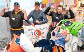 Chris Pratt And Chris Evans Are Real Life Heroes At The Children's Hospital