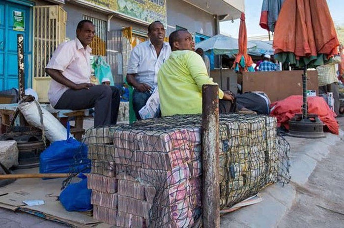 How To Get Cash In Somaliland