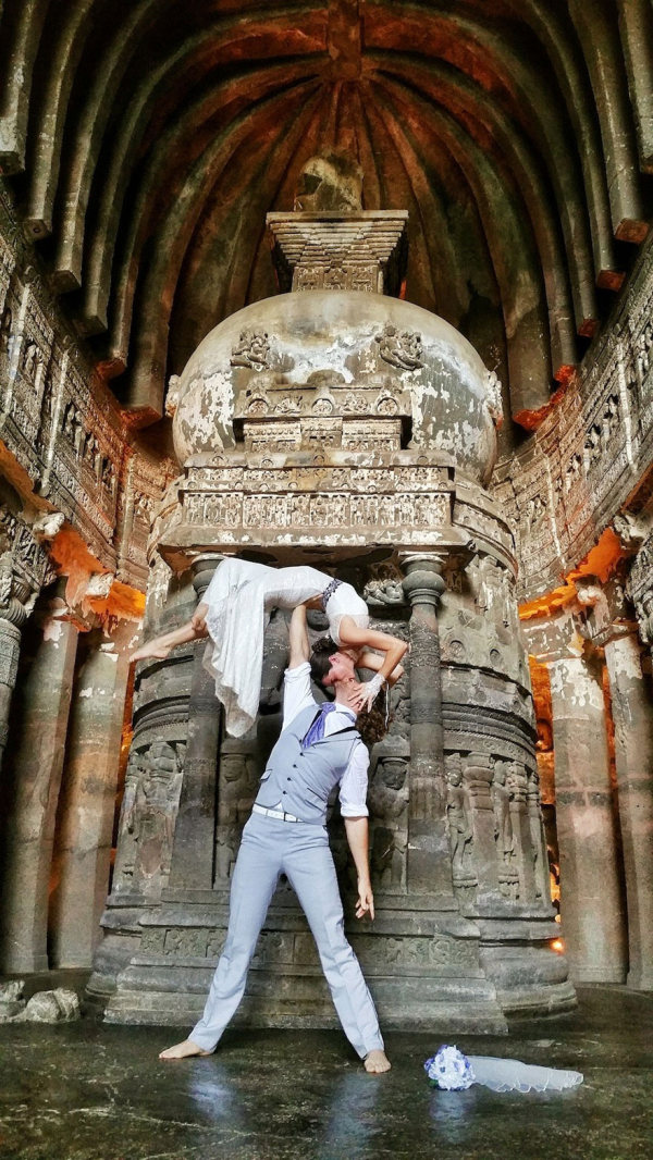 Acrobat Couple Gets Married 38 Times In 38 Different Places