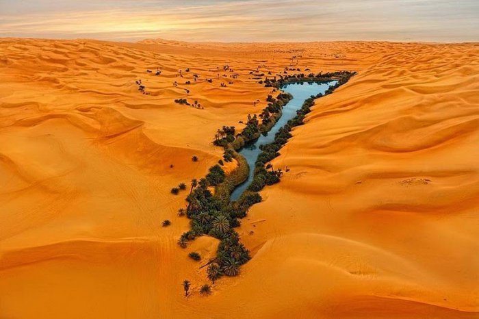 Ubari Is An Incredible Oasis In The Sahara Desert