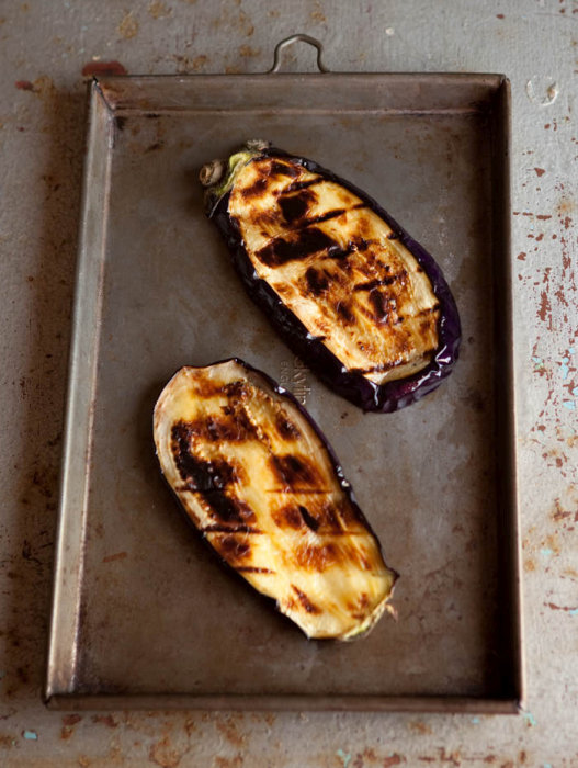 How To Make Aubergine Pizza