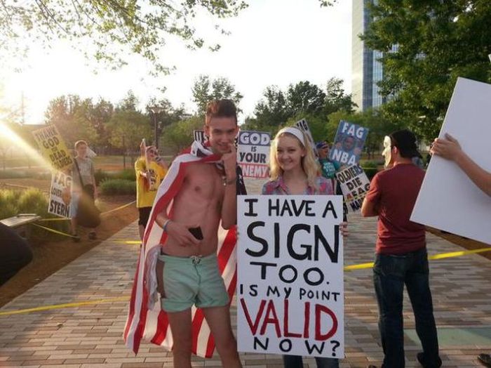 Protesters Who Totally Nailed It With Their Sign Game