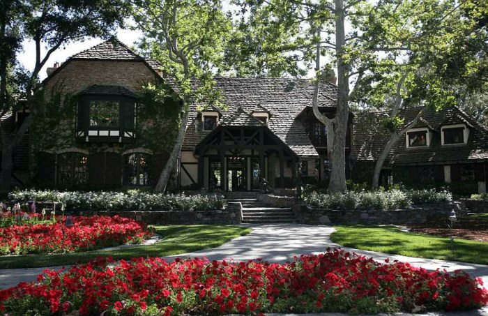 Michael Jackson's Neverland Ranch Is On The Market For $100 Million
