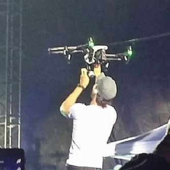 Enrique Iglesias Got His Fingers Sliced Open By A Drone During A Concert