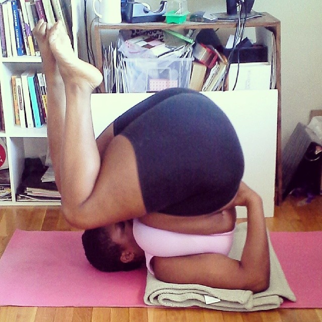 Plus Sized Woman Proves You Can Do Yoga With Any Body Type