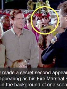 Secret Celebrity Appearances You Never Noticed In Movies And TV Shows