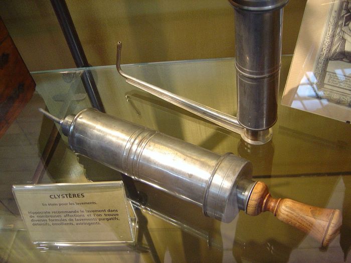 Bizarre Medical Devices That Were Used During Medieval Times