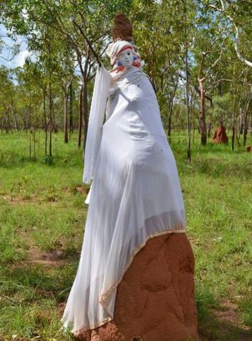 Australian Citizens Are Dressing Up Termite Mounds In Funny Costumes