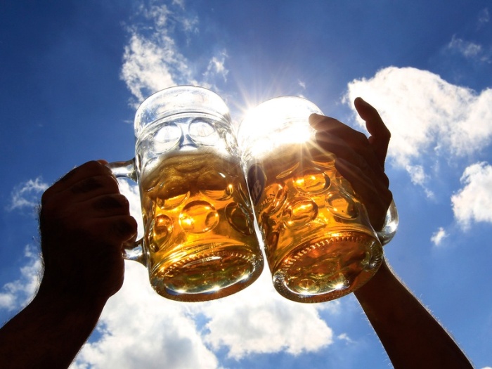 10 Scientific Reasons Why Drinking Beer Is Healthy For You
