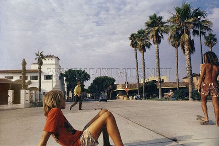 The Skaters of 70s