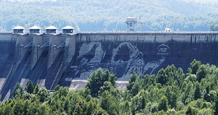 Workers Used Pressure Washers To Create This Stunning Mural On A Polish Dam