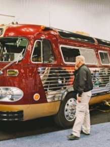 This Bus Is A Bachelor Party On Wheels