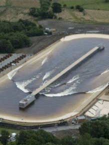 Giant Surfing Pool In Wales Creates Artificial Waves