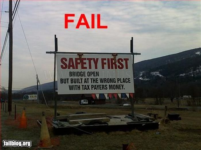 Funny Sign Fails 