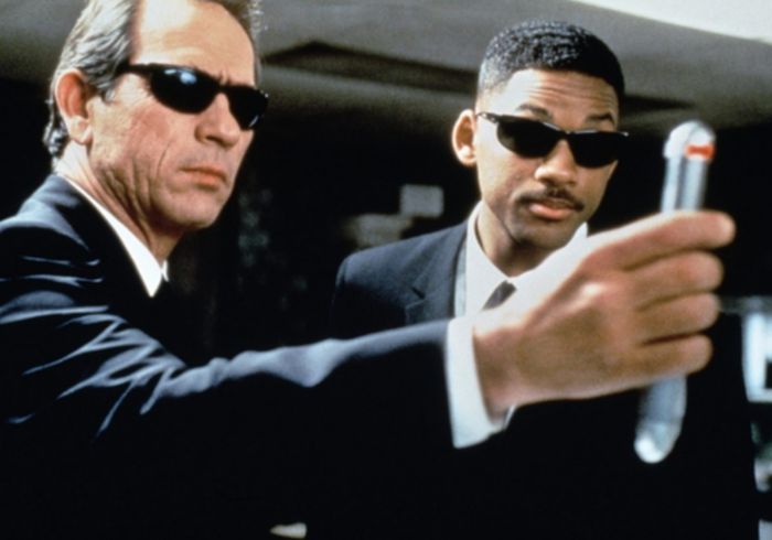 See The Cast Of Men In Black Back In The Day And Today