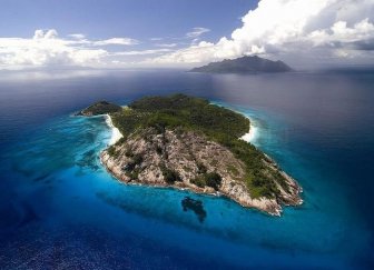 A luxurious private island in the Seychelles