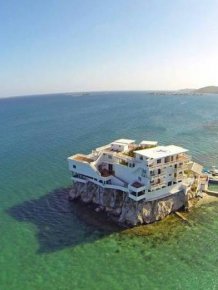 This Island Villa Is A Perfect Destination For Divers