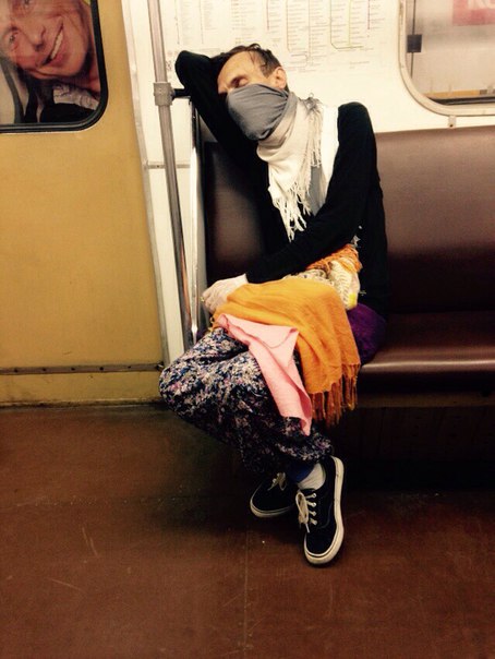 You Just Never Know What You're Going To See On The Moscow Metro