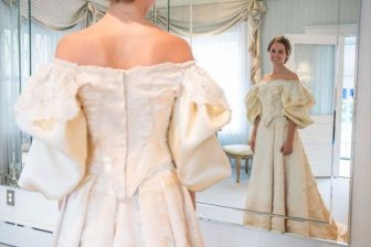 See The Wedding Dress That's Been Worn By 11 Generations Of Brides