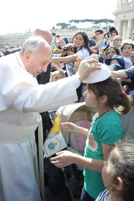 Pictures That Prove Pope Francis Is A Real Saint