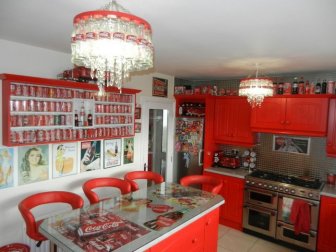 This Woman Went A Little Overboard With This Coca-Cola Themed House
