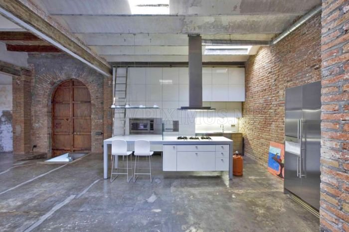 From a Warehouse to a Modern Loft 