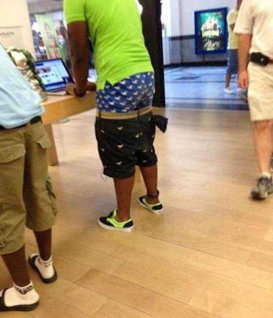 Sagging Pants Is The Worst Fashion Trend Of All Time
