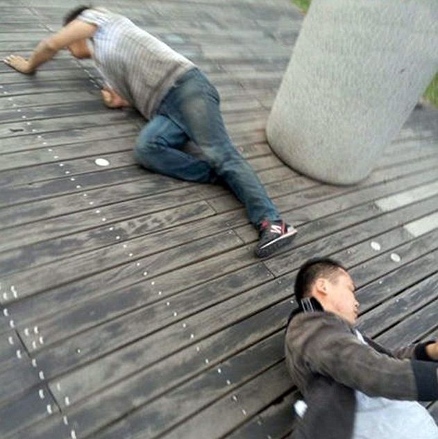 Chinese Company Forces Staff To Crawl When They Don't Meet Sales Goals