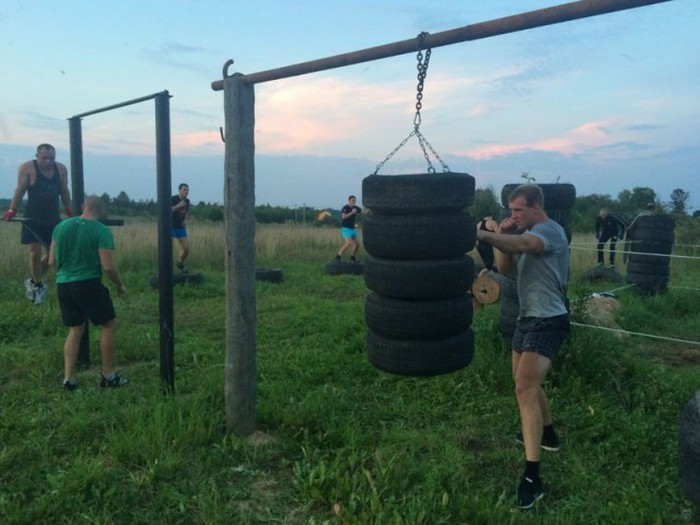 Russians Create Outdoor Gym Using Their Bare Hands