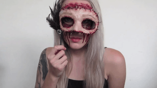 Impressive Halloween Makeup That Will Give You The Chills