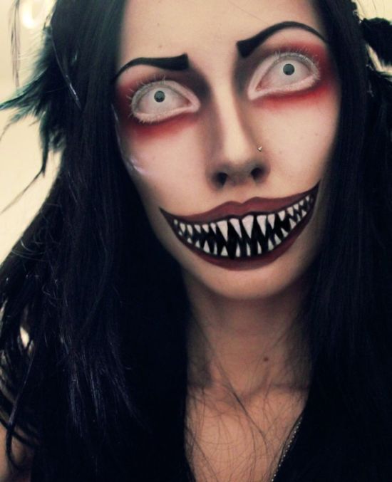 Impressive Halloween Makeup That Will Give You The Chills