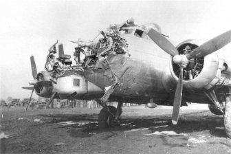 The Most Amazing Landings of Boeing B-17 Flying Fortress 