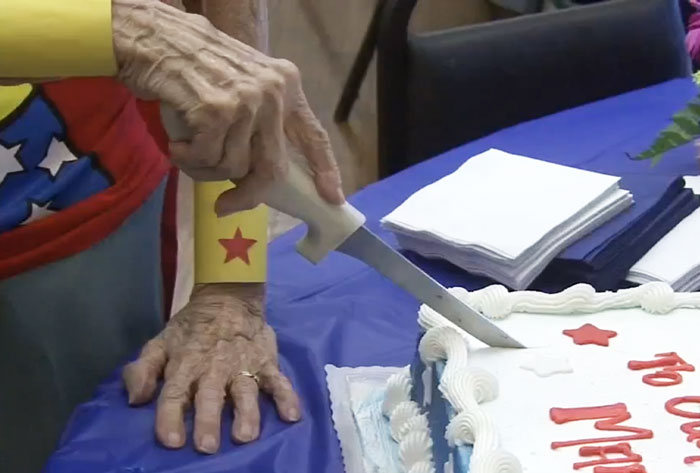 103 Year Old Dresses Up As Wonder Woman To Volunteer At The Senior Center