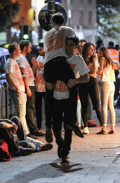 British Students Get Drunk And Run Wild In The Streets
