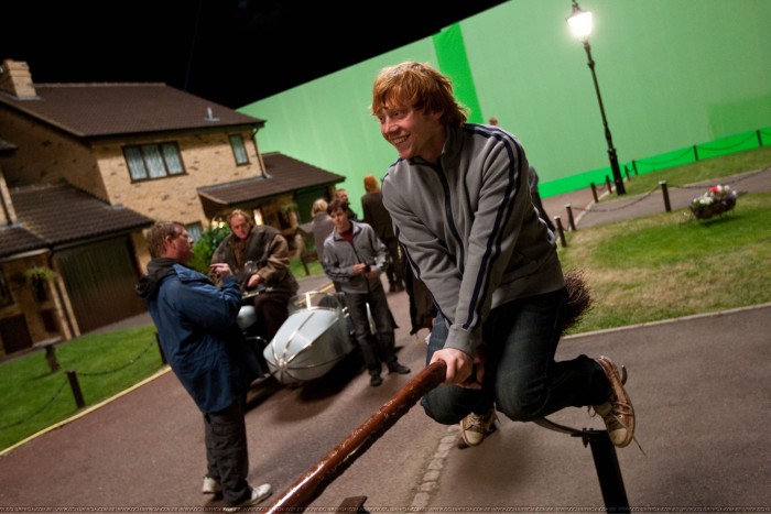 Behind The Scenes Photos That Will Change The Way You See Famous Movies