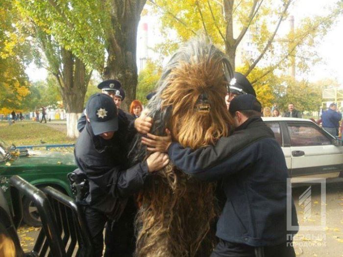 Chewbacca From Star Wars Gets Arrested For Campaigning On Election Day
