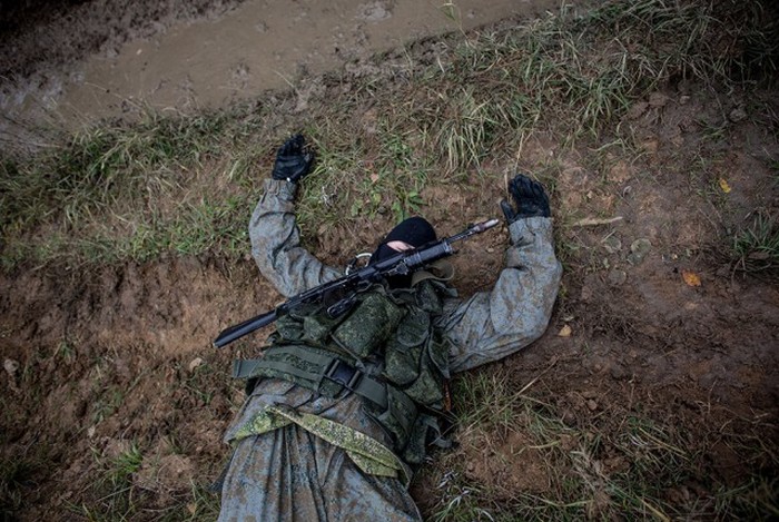 Intense Action Shots Of The Russian Army Training