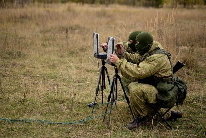 Intense Action Shots Of The Russian Army Training